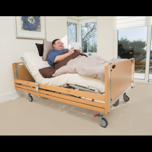 Lit médicalisé Invacare Octave pour personnes à forte corpulence